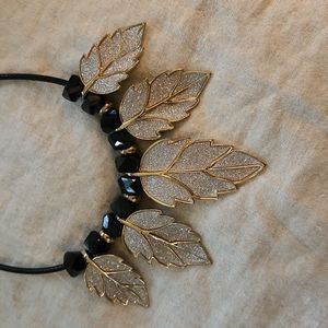 Leaf necklace